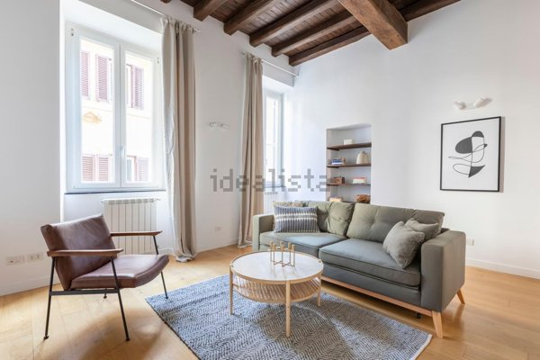 appartamento in affitto a Roma in zona Parione/Sant'Eustachio