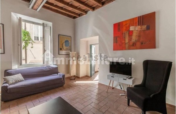 appartamento in affitto a Roma in zona Rione Regola
