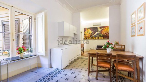appartamento in affitto a Roma in zona Rione Regola