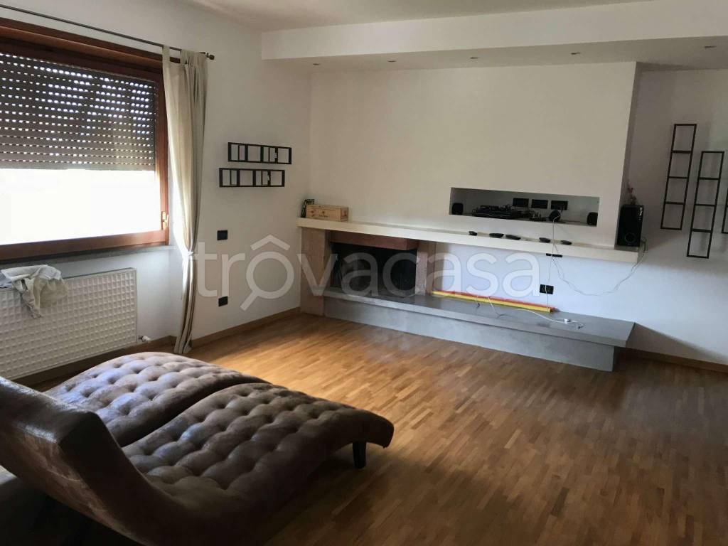 appartamento in affitto a Roma in zona Infernetto