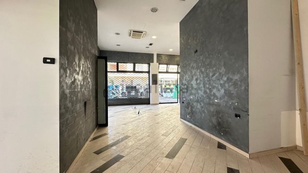 locale commerciale in affitto a Roma in zona Flaminio