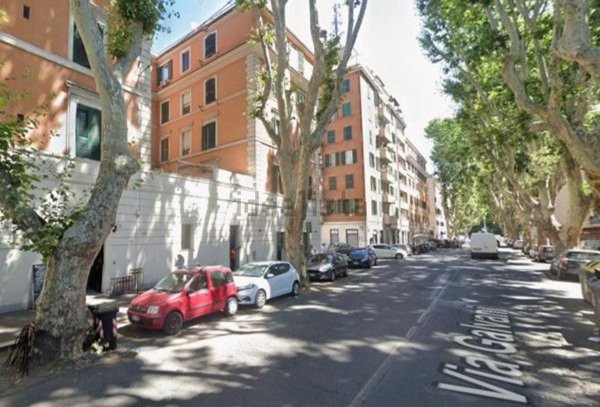 locale commerciale in affitto a Roma in zona Testaccio
