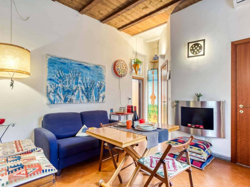 appartamento in affitto a Roma in zona Rione Monti/Campitelli