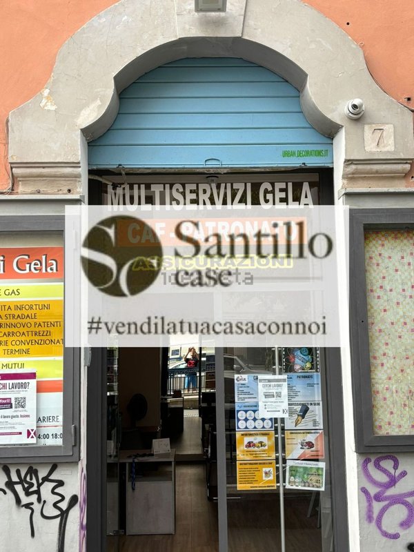 locale commerciale in affitto a Roma in zona Tuscolano