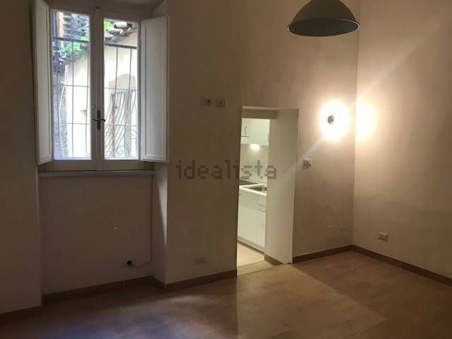 appartamento in affitto a Roma in zona Rione Regola