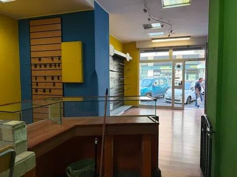 locale commerciale in affitto a Roma in zona Appio Claudio