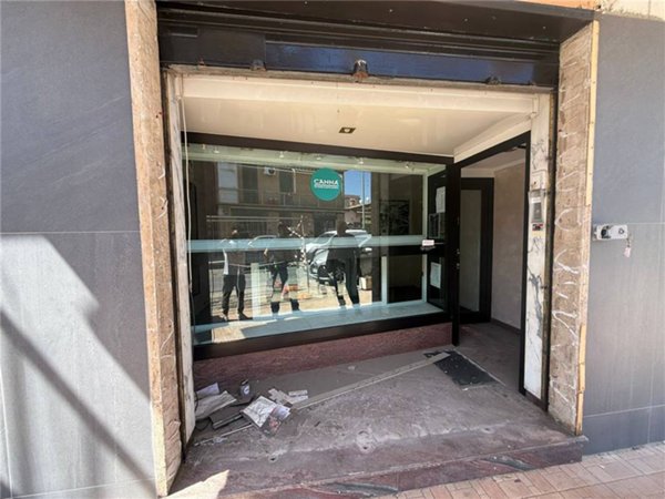 locale commerciale in affitto a Roma in zona Dragona/Bagnoletto