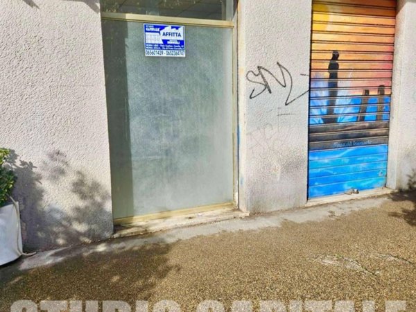 locale commerciale in affitto a Roma in zona Ostia