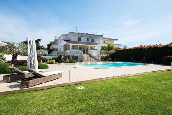 casa indipendente in affitto a Roma in zona Casal Palocco