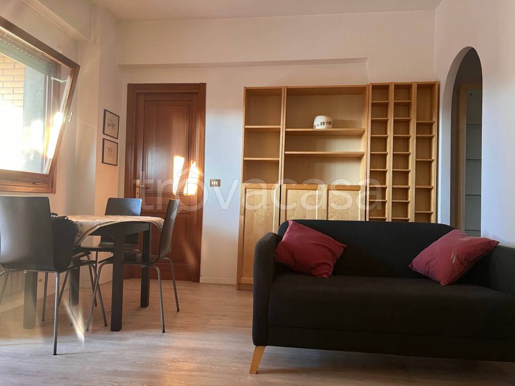 appartamento in affitto a Roma in zona Giuliano Dalmata