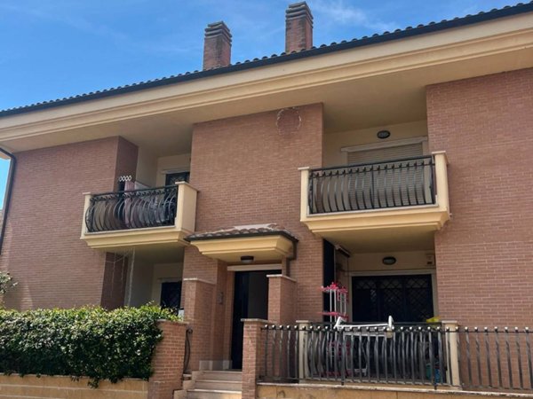 appartamento in affitto a Roma in zona Casal Morena