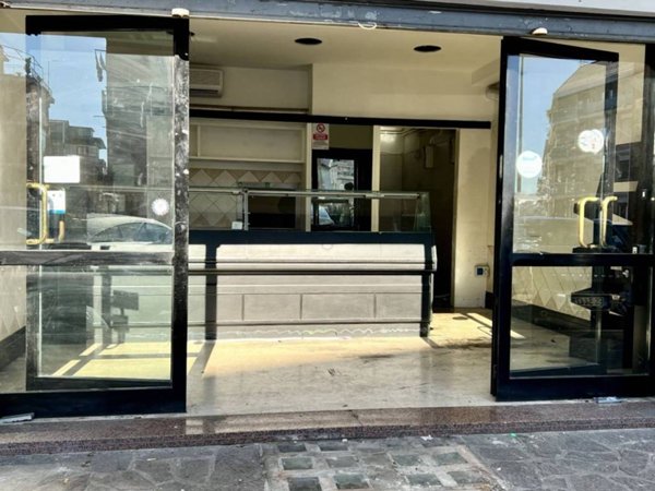 negozio in affitto a Roma in zona Primavalle