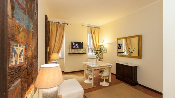 appartamento in affitto a Roma in zona Parione/Sant'Eustachio