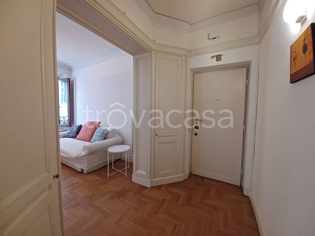 appartamento in affitto a Roma in zona Rione Regola
