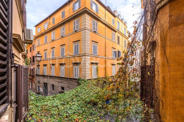 appartamento in affitto a Roma in zona Parione/Sant'Eustachio