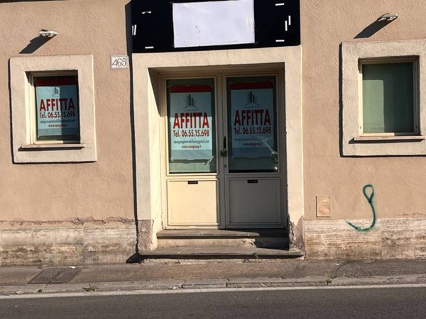 locale commerciale in affitto a Roma in zona Portuense