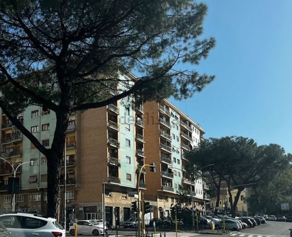 ufficio in affitto a Roma in zona Ostiense