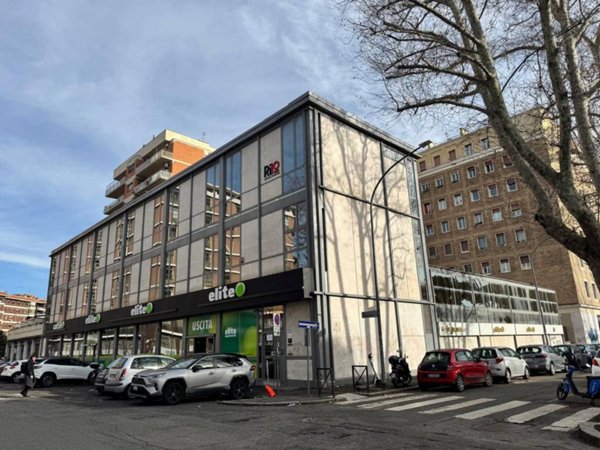 ufficio in affitto a Roma in zona Ostiense