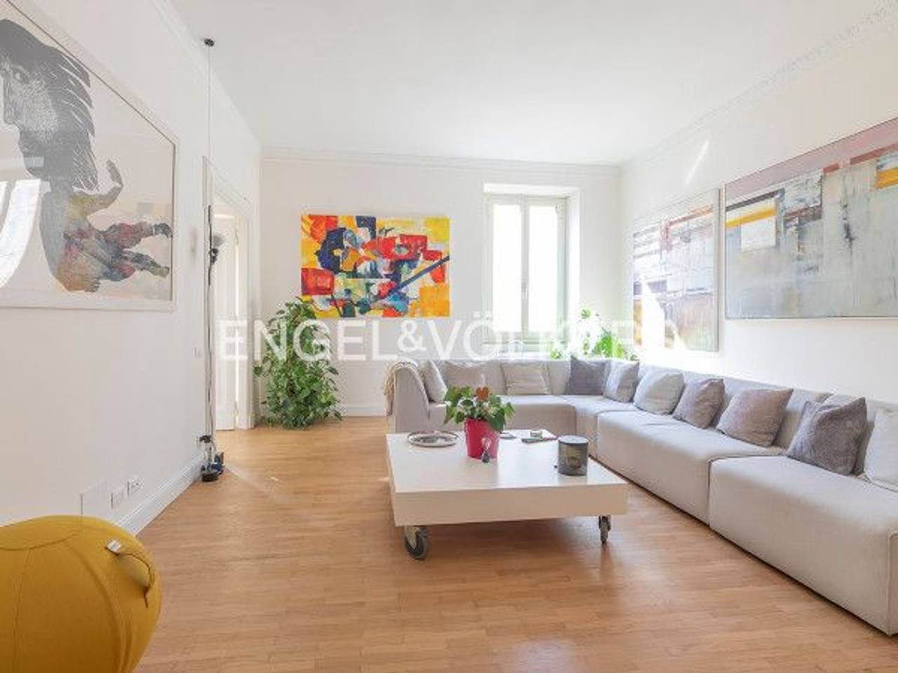 appartamento in affitto a Roma in zona Trevi-Colonna