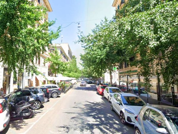negozio in affitto a Roma in zona Centro Storico