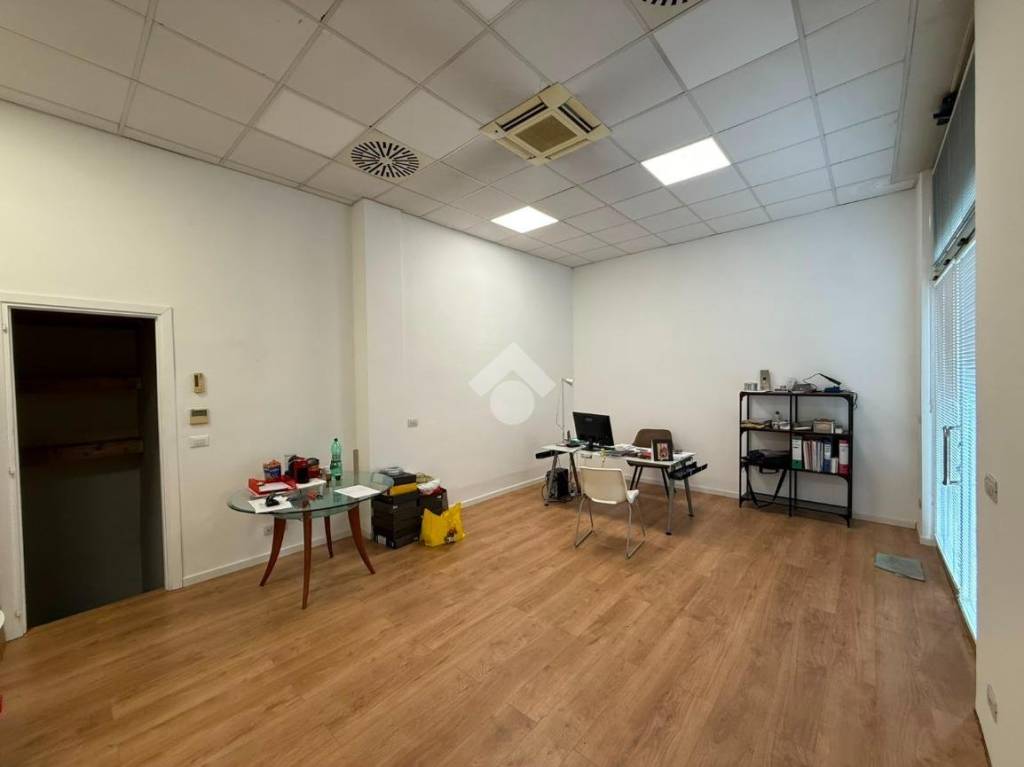locale commerciale in affitto a Roma in zona Monte Sacro/Talenti