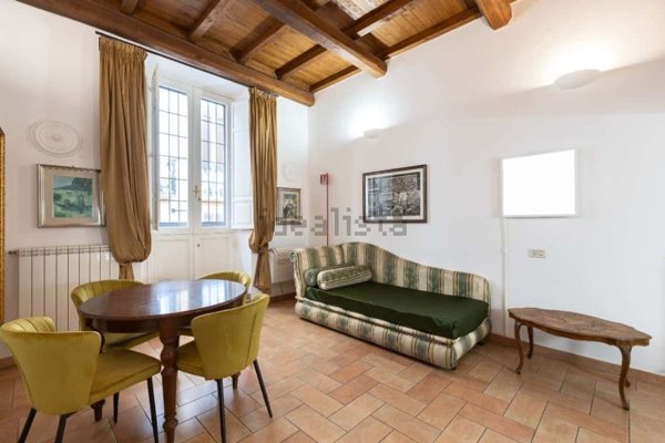 appartamento in affitto a Roma in zona Pigna - Sant'Angelo