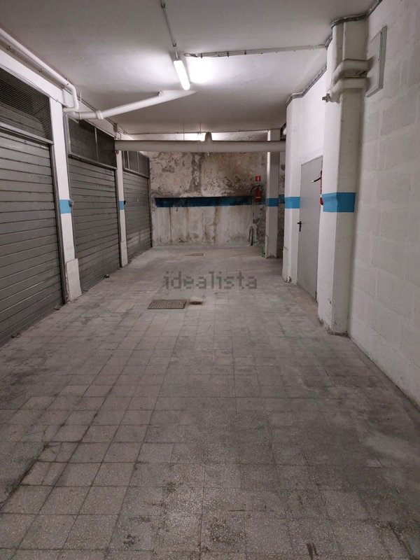 box auto in affitto a Roma in zona Appio Latino