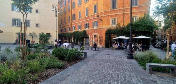 appartamento in affitto a Roma in zona Rione Regola