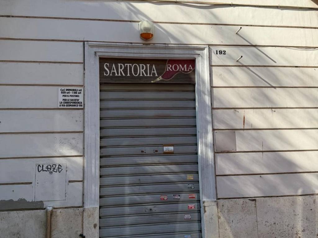 negozio in affitto a Roma in zona Rione Prati