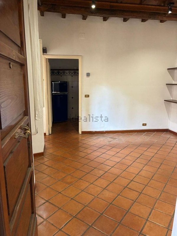 appartamento in affitto a Roma in zona Rione Regola