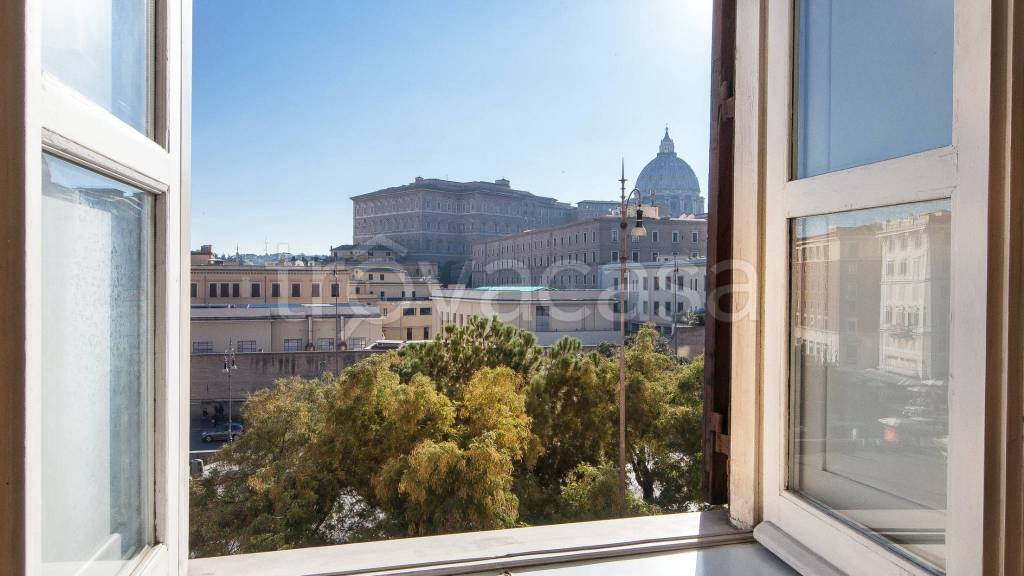 appartamento in affitto a Roma in zona Rione Borgo