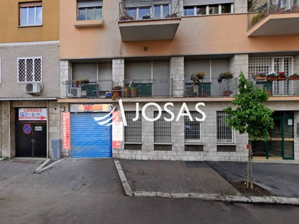 negozio in affitto a Roma in zona Nomentano