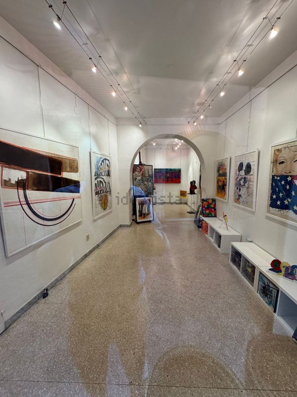 locale commerciale in affitto a Roma in zona Parione/Sant'Eustachio