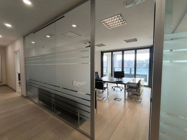 ufficio in affitto a Roma in zona Torrino