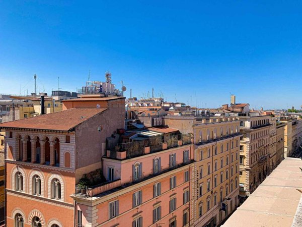 appartamento in affitto a Roma in zona Rione Monti/Campitelli