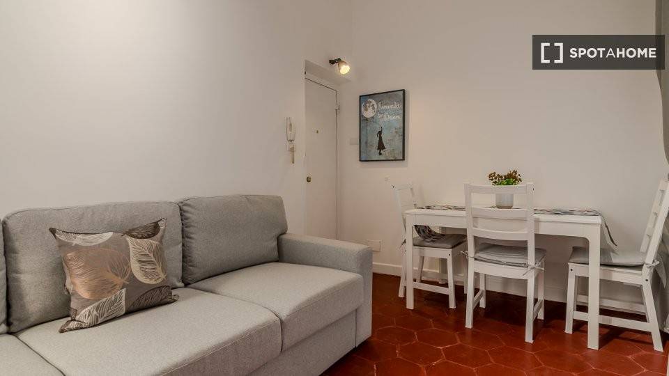 appartamento in affitto a Roma in zona Rione di Ponte