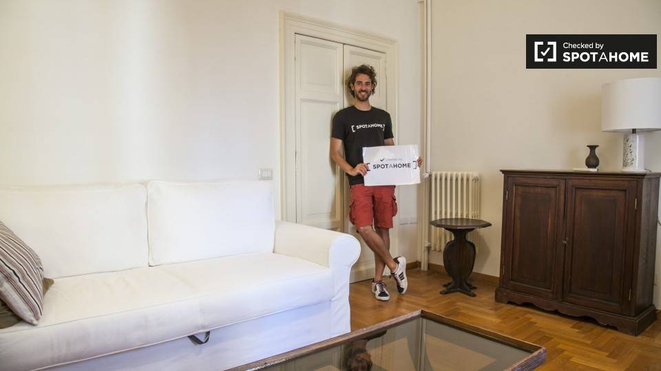 appartamento in affitto a Roma in zona Trevi-Colonna