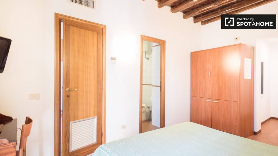 appartamento in affitto a Roma in zona Centro Storico