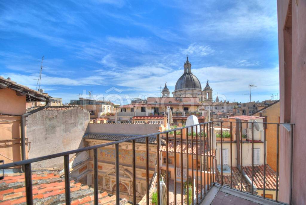 appartamento in affitto a Roma in zona Parione/Sant'Eustachio