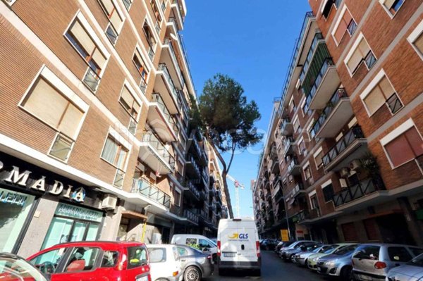 appartamento in affitto a Roma in zona Tuscolano