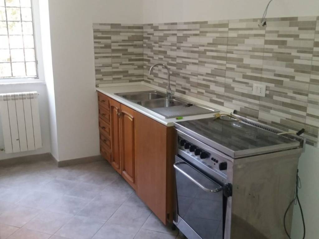 appartamento in affitto a Roma in zona Tomba di Nerone