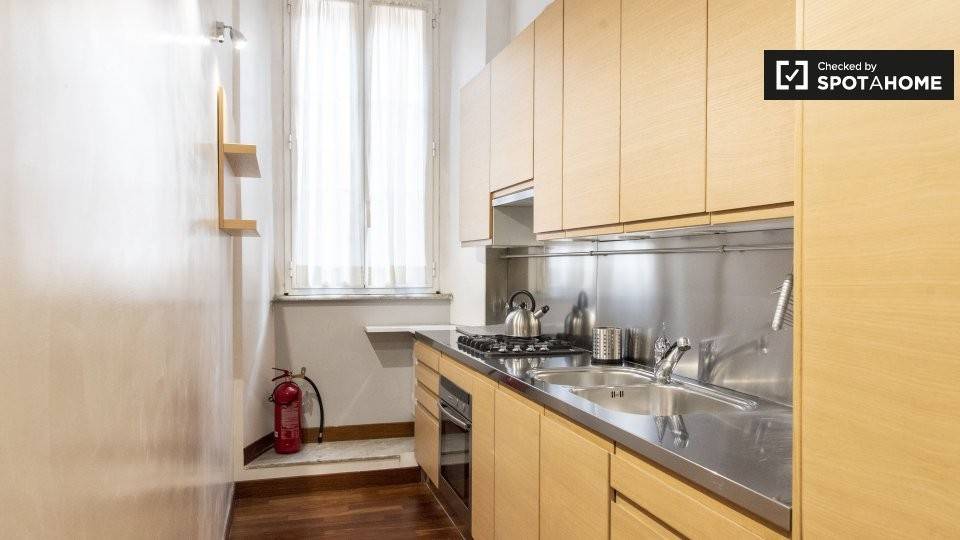 appartamento in affitto a Roma in zona Rione Regola