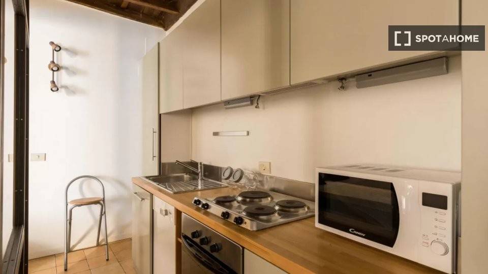 appartamento in affitto a Roma in zona Pigna - Sant'Angelo