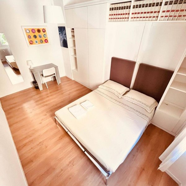 casa indipendente in affitto a Roma in zona Appio Latino