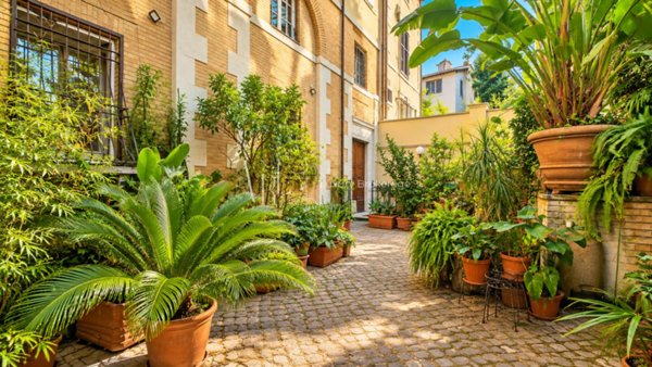 appartamento in affitto a Roma in zona Rione di Ponte