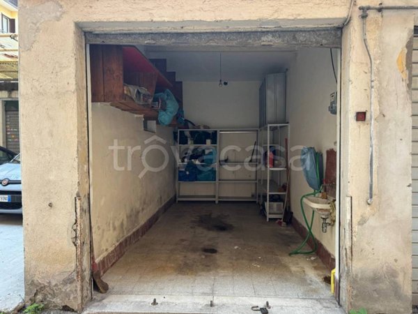 box auto in affitto a Roma in zona Nomentano