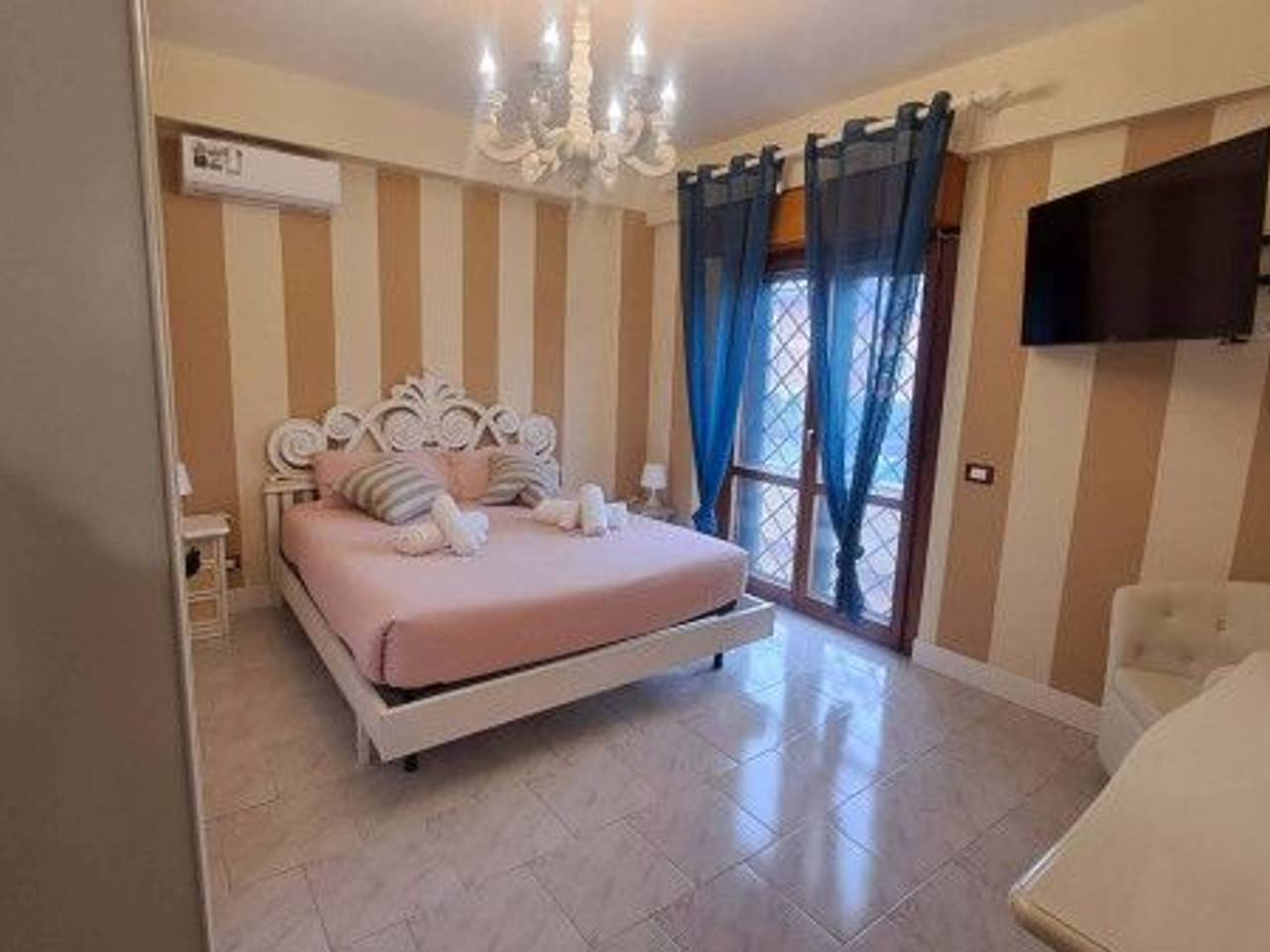 casa indipendente in affitto a Roma in zona Casal Morena