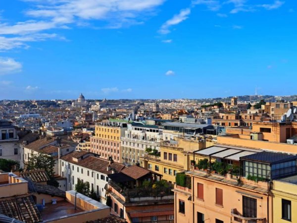 appartamento in affitto a Roma in zona Trevi-Colonna