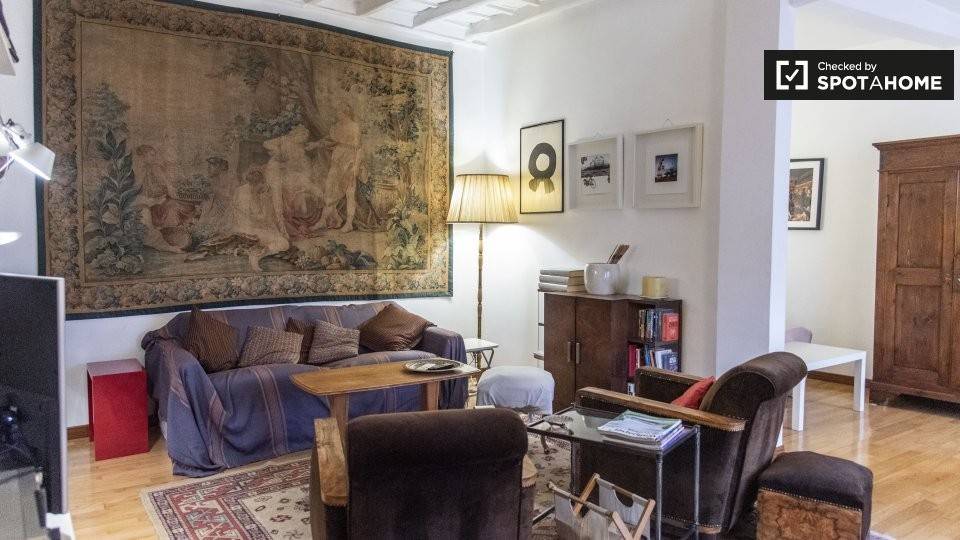 appartamento in affitto a Roma in zona Rione Regola