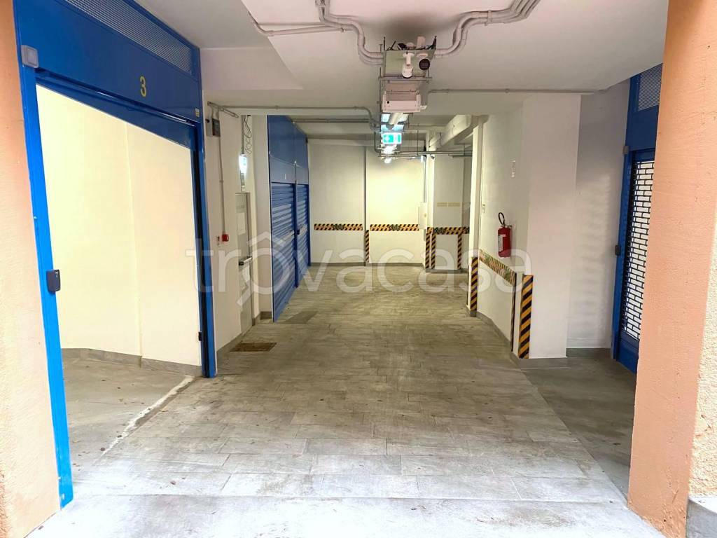 box auto in affitto a Roma in zona Monte Sacro/Talenti